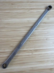 Snap-on XDHM1213 -12mm & 13mm, Metric, 12 Pt., 15° Offset, Double Box Wrench-USA - Picture 1 of 3