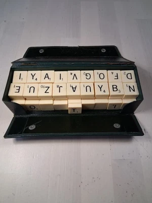 Azulejos de plástico vintage Inglaterra SCRABBLE CONJUNTO COMPLETO DE 100 FRETE GRÁTIS  - Imagem 1 de 4