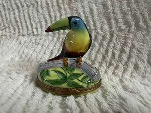 LIMOGES France Peint Main P.V. Porzellan Tukan Vogel Schmuckschatulle - nicht mehr produziert - Bild 1 von 6