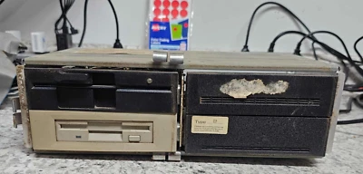 Vintage Compaq DeskPro286 modello 2551 AT PC computer floppy HD caddy e avvio rapido - Immagine 1 di 4