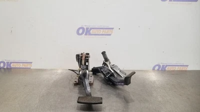 13 FORD F350 SD POWER ACCELERATOR AND BRAKE PEDAL SET PAIR - Imagem 1 de 4