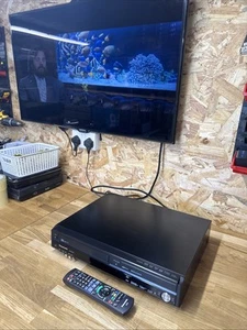 Panasonic DMR-EX99V VHS/HDD/DVD Recorder Combi 250GB HDD Freeview + TESTED POST - Picture 1 of 19