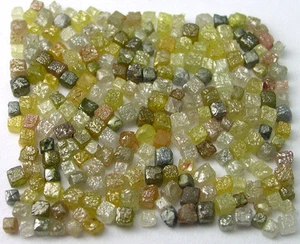 Cubos de más de 10 quilates de diamantes naturales en bruto de 20-30 por quilate - Imagen 1 de 1