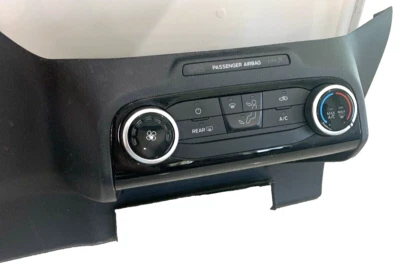 2020-2024 福特 ESCAPE 空调加热器空调控制 BEZEL- LJ6T-19980-AF — 第 1/4 张图片