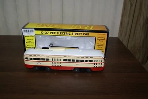 MTH NEW IN BOX PCC DETROIT ELECTRIC STREET CAR TESTED 30-2572-1 - Picture 1 of 4