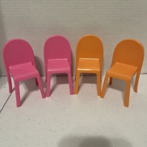Barbie Dream House 2018 Ersatzteile - 2 orangefarbene Stühle und 2 rosa Stühle SET
