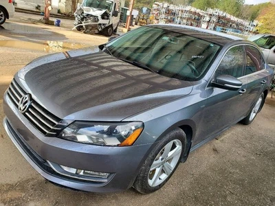 Volkswagen Passat 2014 2015 alternador OEM tracción delantera 140 amperios Foto 1 de 4