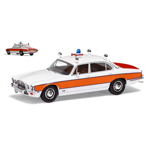 Jaguar XJ6 Mk2 Avon-Somerset Constabulary 1 43 VANGUARDS VA13901