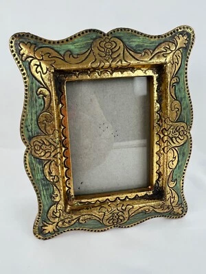 Montaje de mesa de madera florentino dorado 2,5x3,5" marco de fotos estilo barroco Foto 1 de 4