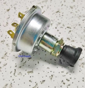 Massey Ferguson Traktor Lichtschalter 230 235 245 250 253 255 265 275 283 285 290 - Bild 1 von 1