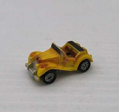 Small Micro Machine MG Convertible in Yellow   - Image 1 of 4