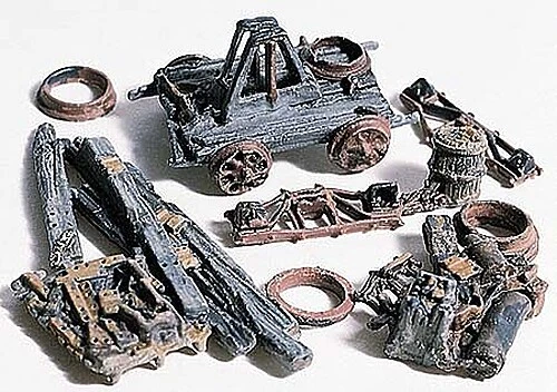 Woodland Trackside Junk - HO Scale Model Railroad Building Accessory - #d202 - Image 1 of 1