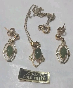 Vtg JADE 1/20 12K Gold Filled Pierced EARRINGS Pendant Jewlery  - Picture 1 of 6