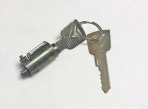 52-59 Ford Ignition Key Lock Cylinder Switch for F100 Truck Fairlane Thunderbird - Foto 1 di 1