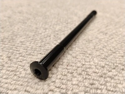 12mm x 192mm x 1.75mm MTB Rear Thru Axle - Image 1 of 4