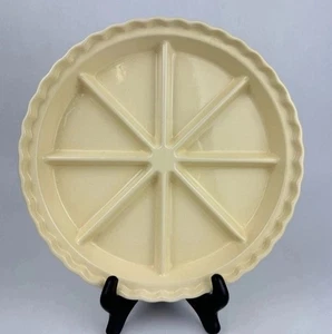 Chantal 10" Elfenbein 8 Abschnitt Geteilt Scone Backform Pfanne Gekräuselter Rand - Bild 1 von 8