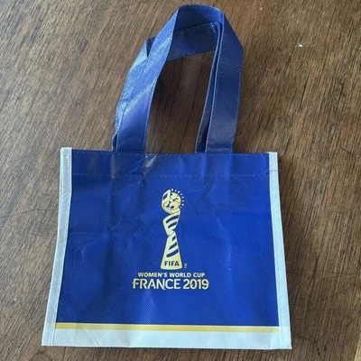 FIFA Women’s World Cup France 2019 Bag 8.5 x 7.5 x 3 - Image 1 of 3