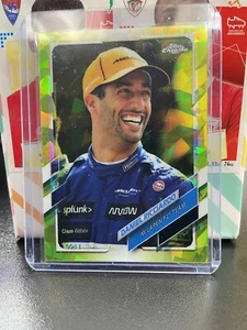 2021 Chrome Sapphire Formula 1 Daniel Ricciardo Chartreuse /199 #28 - Bild 1 von 2