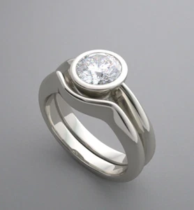 Juego de bisel redondo blanco de 1,60 quilates conjunto de anillo de boda circular en plata esterlina 925 sólida - Imagen 1 de 5