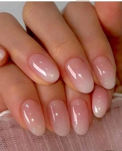 24pcs Chic French Gradient Short Round Press-On Nails Kit - Glossy - Picture 1 of 3