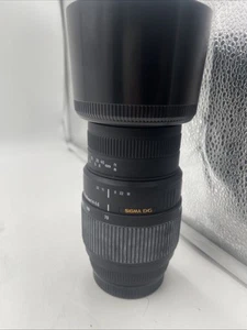 Sigma DG 70-300mm 1:4-5.6 Macro for Sony A Alpha Lens - Picture 1 of 4