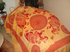 wunderschöne Bettdecke/ Plaid/Überwurf mit Elefanten im Indienstyle ca.200x230cm - Bild 1 von 8