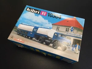 kibri 10304 Bausatz MB Wackenhut Tanksattelzug "ARAL" H0 1:87 Baukasten - Bild 1 von 3