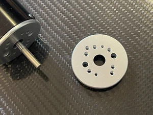 CUBIERTA DE FIJACIÓN DE MOTOR DE ALUMINIO 7075 para 1/5 Traxxas X-Maxx 6s/8S Sil - Imagen 1 de 3