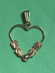 10K Yellow Gold Black Hills Gold Heart Leaves Design Pendant Sweet - Picture 1 of 2