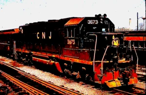 KODAK DUPLICATE KODACHROME SLIDE CNJ GP-40P #3673 RARITAN, NJ APRIL 25, 1970 - Picture 1 of 1