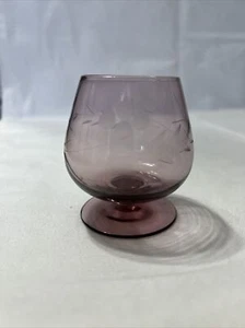 Vintage Etched Shot Saki Cordial Glasses Japan Purple-burgundy Collection - Picture 1 of 12