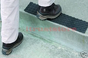 ESCALÓN DE SEGURIDAD ANTIDESLIZANTE DE GOMA PARA ESCALERA EN CAMIÓN RIEL ESTRIBERAS REMOLQUE - Imagen 1 de 3