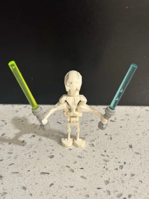 LEGO General Grievous Minifigure 7255 Star Wars Missing Arms And Cape - Image 1 of 4