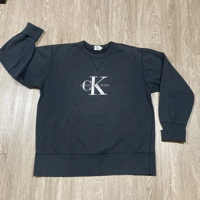 Suéter Calvin Klein M 90s 00s Y2k CK Spell-Out Streetwear Pullover Cuello Redondo Foto 1 de 4