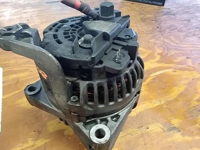 Alternador 120 Amperios Sin Conducto de Aire Plástico Trasero Se Adapta 01-06 BMW 325i 181044 Foto 1 de 4