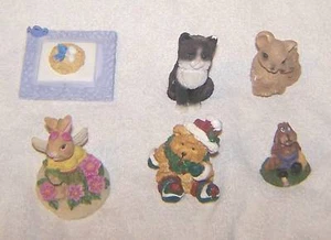 6 Animal Figurines Each About 2" High or Wide V Good Mb - Picture 1 of 1