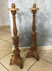 COPPIA ANTICHI CANDELABRI in LEGNO MASSELLO da RIFINIRE e LACCARE in COLORE ORO - Foto 1 di 10