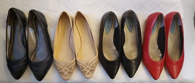 Lot of 4 Womens three 8.5W & one 9.5W Pointed Toe Flat Shoes - GREAT CONDITION! Foto 1 de 4