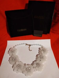 Joan Rivers Statemen Large Chunky Necklace White Flower Cluster Rhinestone ✞ - Picture 1 of 9