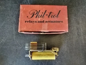 PHIL-TROL Relay 1400 Ohms 20600 Turns 36-EC Wire, Part Number 2QA525A1 - Imagen 1 de 3