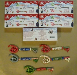 DISNEY 2021 Christmas Holiday "Mystery" Key SET of 5 Keys & Boxes - CHASE - Picture 1 of 10