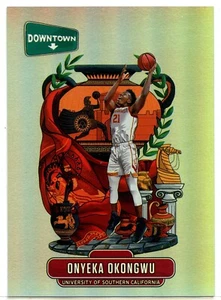 2020 Panini Cronache Collegiali CENTRO Onyeka Okongwu SSP USC Hawks n. D-11 - Foto 1 di 2