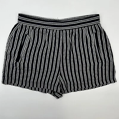 Pantalones Cortos Urban Outfitters Mujer Talla L Rayas Negro Blanco Playa Bolsillos Ligeros Foto 1 de 4