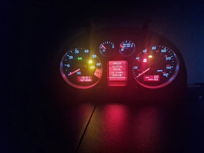 Audi TT 2000-2006 144K MT Speedometer Instrument Gauge Cluster 8N1920980E Foto 1 de 4