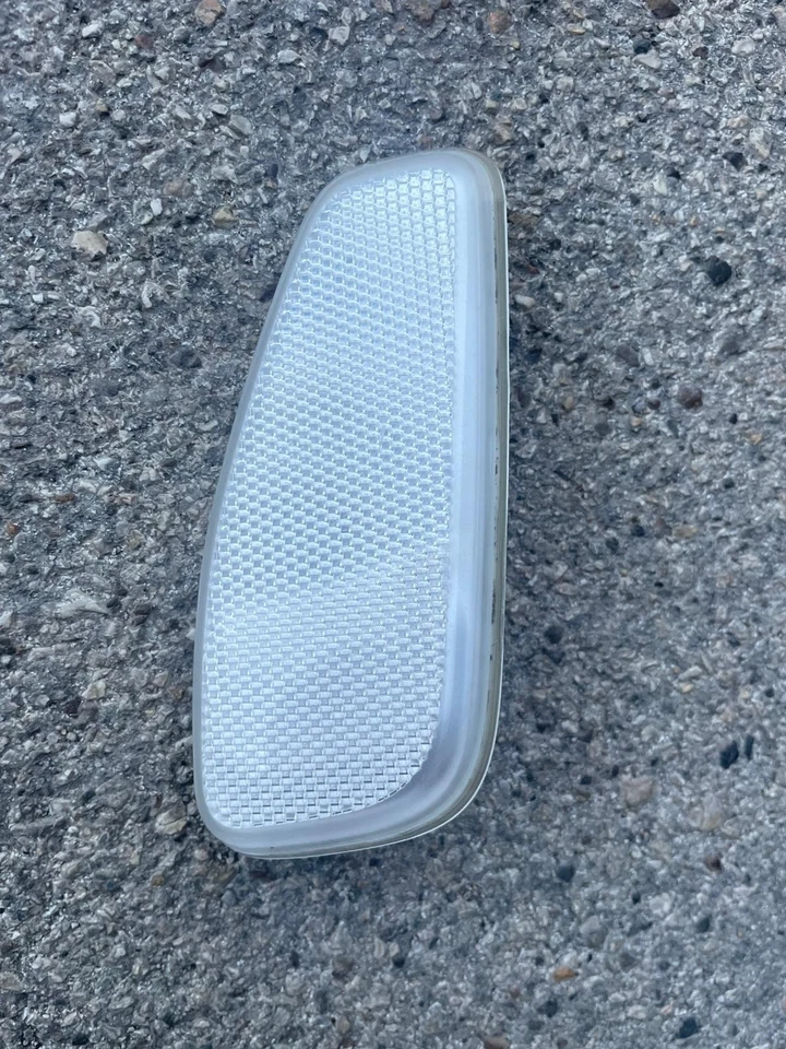 freccia laterale parafango sinistra bianche JEEP RENEGADE originali - Immagine 1 di 1