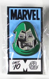 Doctor Doom Mondo Enamel Pin Tom Whalen Fantastic Four Marvel  - Picture 1 of 3