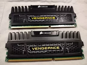 (2) CorsairVengeance 8GB Kit (2x4GB) DDR3 PC3 1600MHz CMZ8GX3M2A1600C9 - Picture 1 of 4