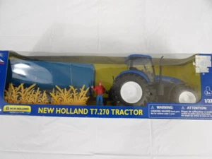 New Holland T7.270 Tractor & Wagon 1/32 Scale by NewRay Toys Co. - Picture 1 of 5