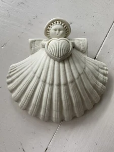 Margaret Furlong Heart Angel Christmas Ornament Seashell 1986 3 inch - Picture 1 of 9