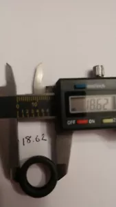 Carrera GO 88161 Reifen Maßstab 1/43 18,62 hoch 5,99 breit 13,26 innen 2,94 rückwärts - Bild 1 von 6